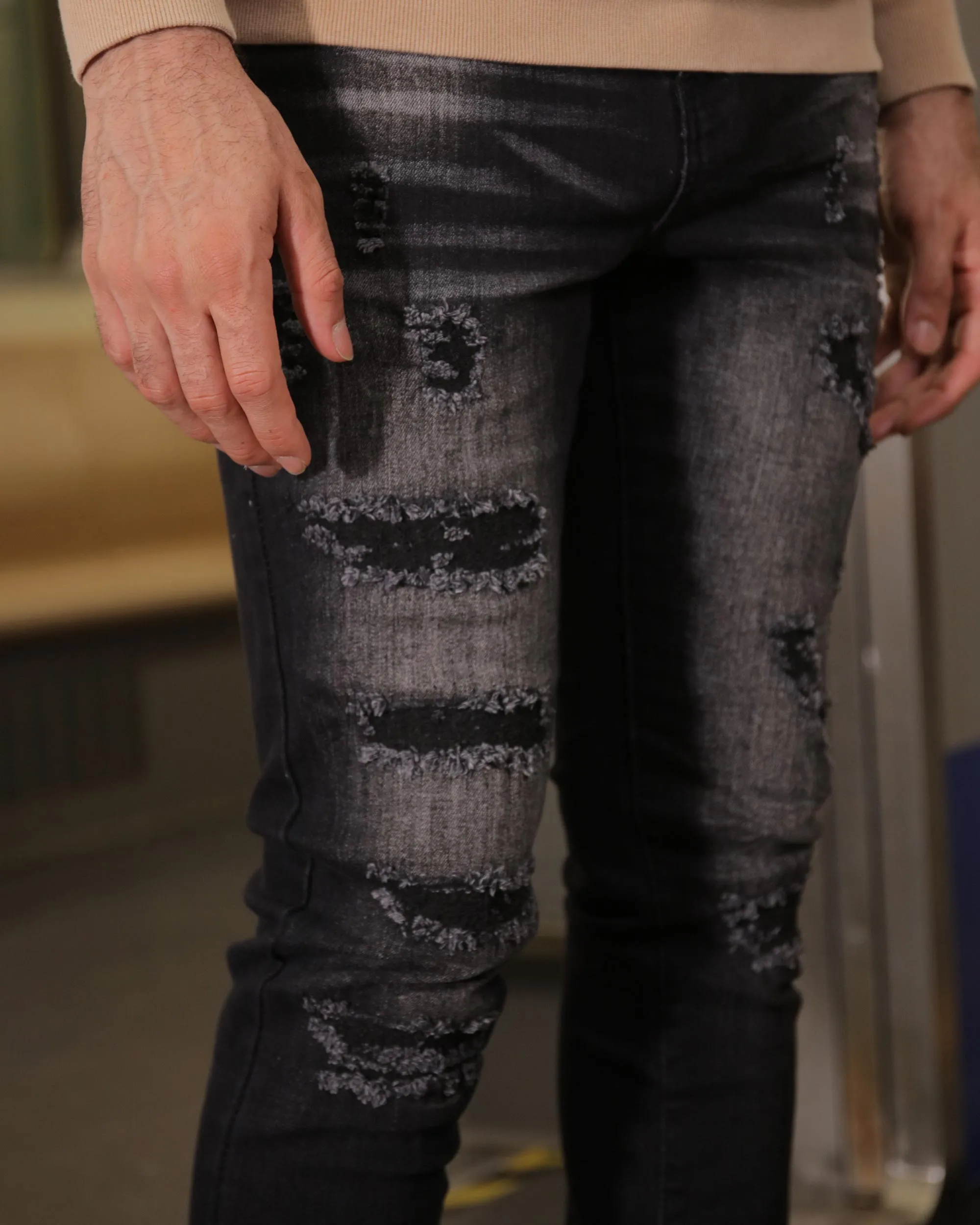 Distressed Black Ripped Jeans with Streetwear Appeal-Mexico Local Delivery