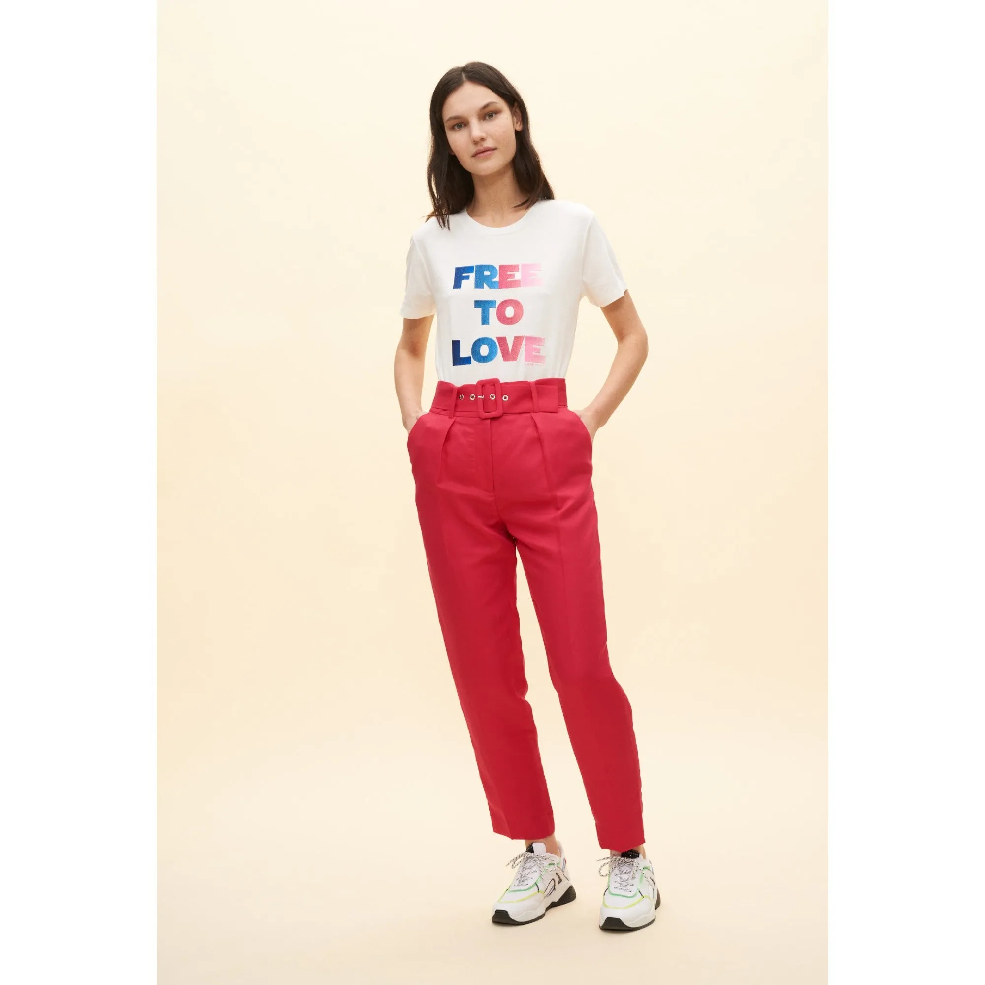 Women Fuchsia Tailored-Fit Belted Trousers - Fuchsia